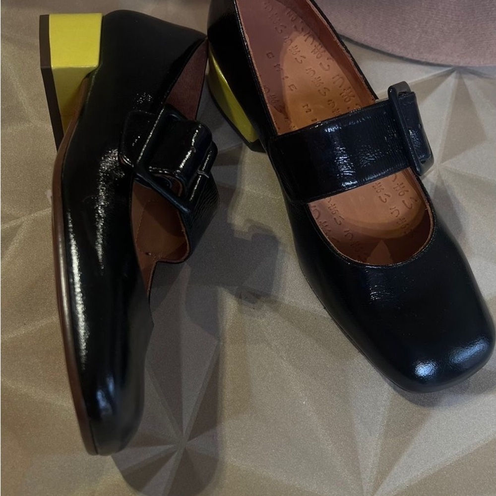 Chie Mihara black leather yellow block heel Mary Janes luxury made in Spain - Picture 8 of 10